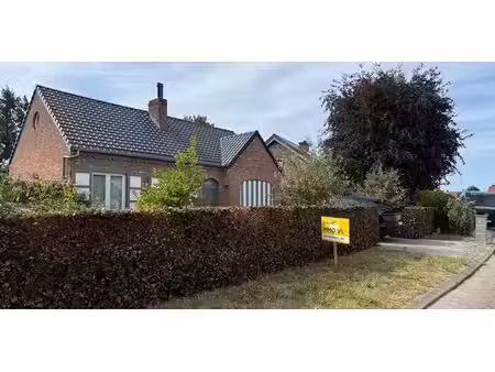 maison à louer à noorderwijk pour € 1.325 avec 3 chambres à coucher