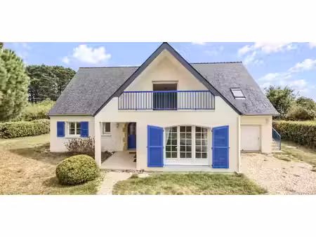 maison avec jardin et terrasse le tour-du-parc (56)