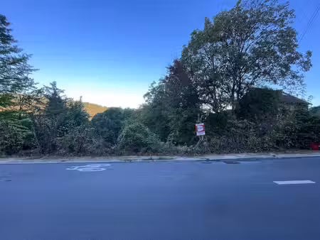 terrain à bâtir dans la vallée mosane