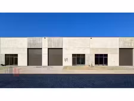 480 m² de nouvelle construction  unité pme à louer le lon...