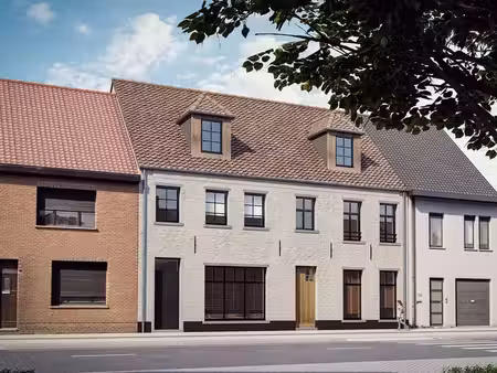 2 ben maisons avec jardin vert et carports à brasschaat