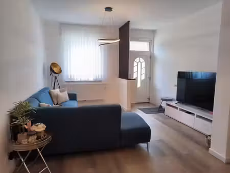 maison d'habitation entièrement rénovée