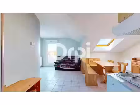 location appartement 1 pièce 23.64 m² à bron (69500)  580 €