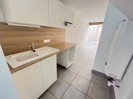 location appartement 1 pièce 36.78 m² à montbrison (42600)  313 €