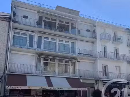 location meublée appartement 1 pièce 17.93 m² à souillac (46200)  325 €