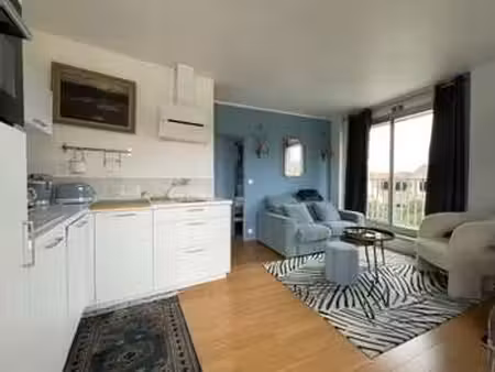 location appartement t1 meublé à perros-guirec (22700) : à louer t1 meublé / 33m² perros-g