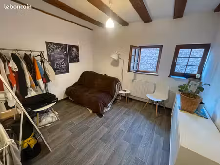 beau studio meublé centre eguisheim