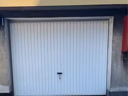 garage à louer