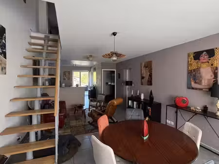 maison de village 4 pièces 84 m²