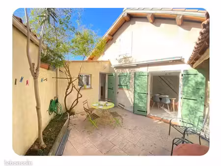 maison avec terrasse