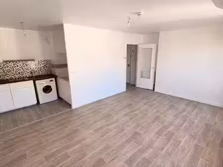 location appartement 1 pièce 27.96 m² à lizy-sur-ourcq (77440)  610 €