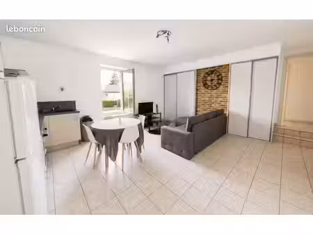 appartement 2 pièces 50 m²