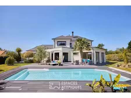 maison contemporaine avec piscine
