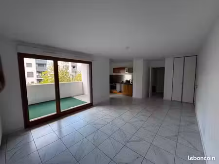 vente appartement 3 pièces saint priest