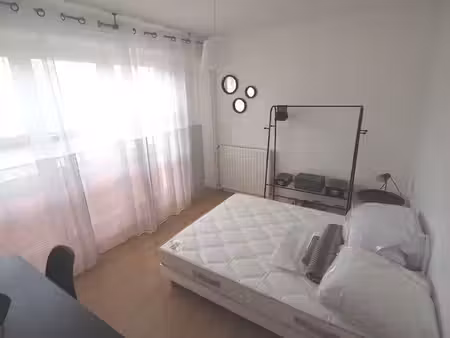 chambre 10m² - saint-herblain est