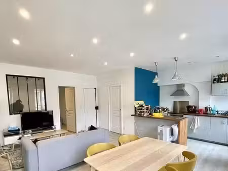 charmant t2 meublé 45m² moderne et lumineux