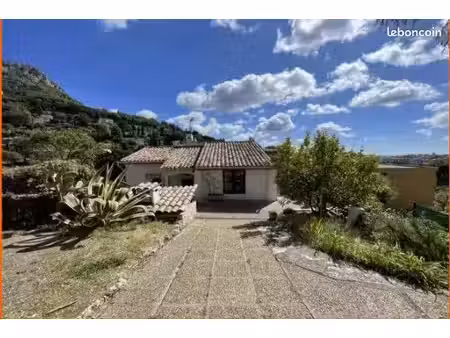 maison avec 2 appartements