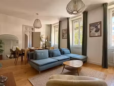 retour à la vente — croix-rousse — t3 62 m² carrez — 3 m sous plafond
