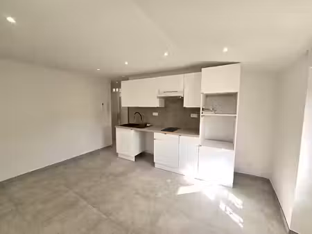 appartement neuf barjols 2 pièce(s) 34.05 m2 avec cave