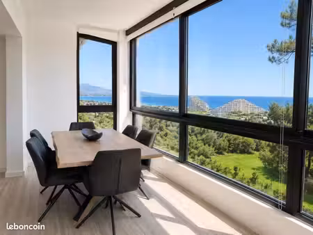 exclusivité – superbe appartement 5 pièces rénové – 4 chambres – vue mer - domaine securis