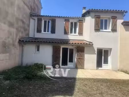 maison en duplex de 58.60m2 avec garage et jardin clos - les