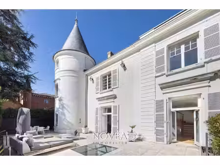 appartement d'exception au coeur du château de tourveon