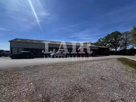 vente bureaux et commerces à magny-le-désert (61600) : à vendre / 6675m² magny-le-désert