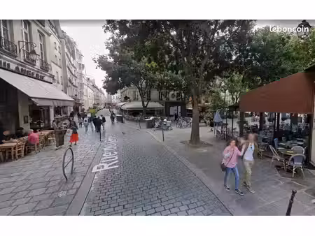 boutique 18 m² paris