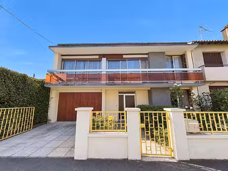 maison 7 pièces 225 m2