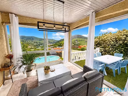 coup de coeur pour cette maison familiale avec prestations de co