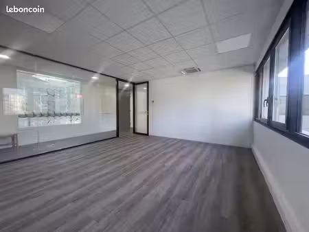 bureaux 18 m² francheville