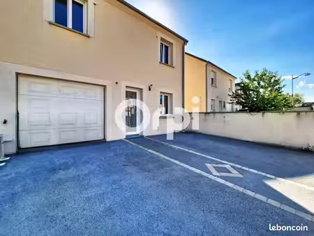 maison 6 pièces 120 m²