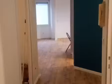 t3 bis 94m2 + terrasse 22m2 690