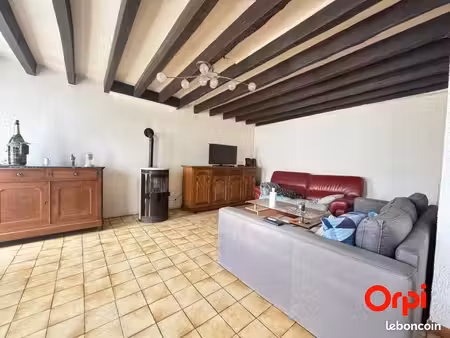 maison 5 pièces 136 m²