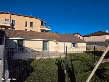maison de plain-pied entièrement rénovée – 70 m² – jardin plein sud