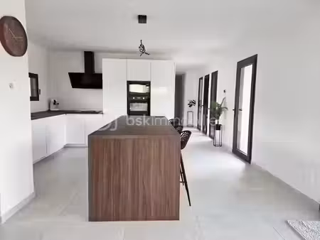 vente maison 5 pièces 150 m² à saint-etienne-de-tulmont (82410)  453 000 €