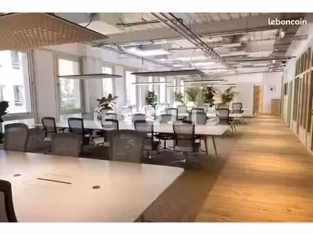 bureaux 262 m²
