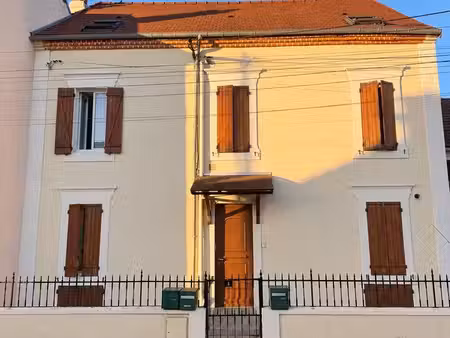 immeuble 152 m² yzeure