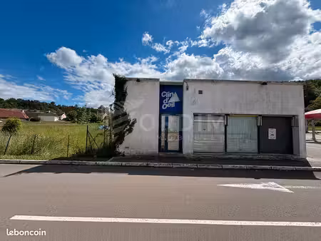 local commercial 39 m² tonnerre