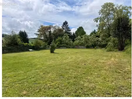 à 1h de paris - terrain constructible 619 m²  5mn de la gare de sens