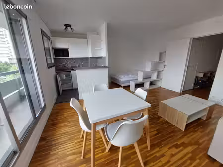 studio bécon les bruyères