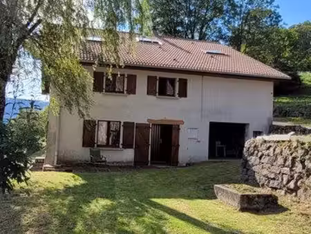 ancienne ferme mitoyenne