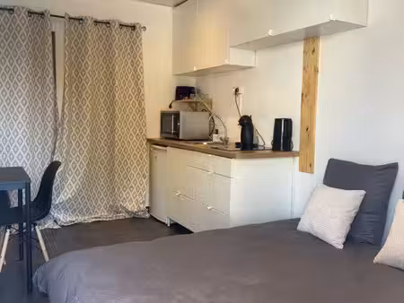 studio meublé