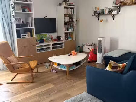 à vendre – appartement duplex lumineux de 80 m² avec terrasse  garage  parking et cave – g