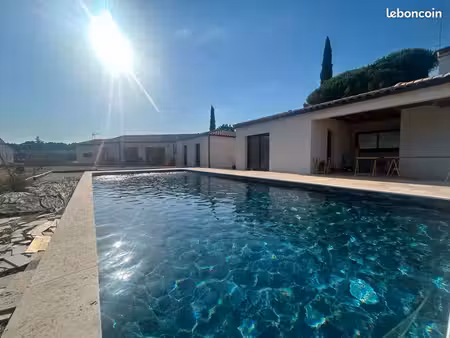 villa 160m2 avec dépendance