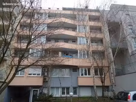 studio 1 pièce 36 m²