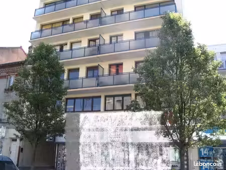 parking 11 m² livry gargan