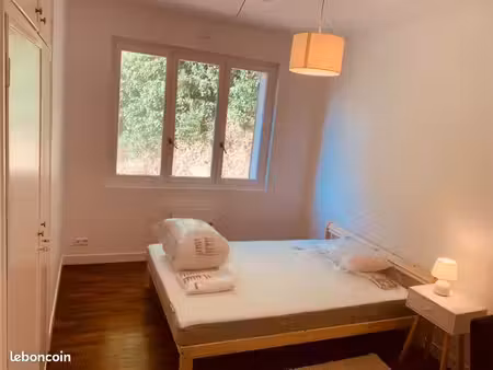 belle chambre meublée pontoise