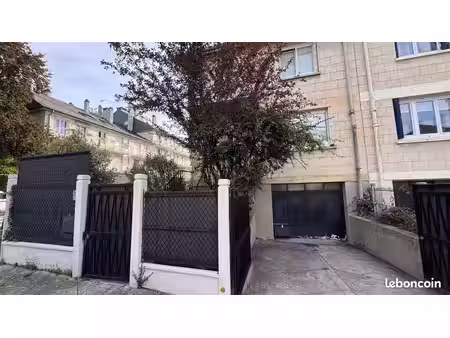 maison 4 pièces 67 55 m² — séjour double  parcelle 169m²  sous-sol total  stationnement pr