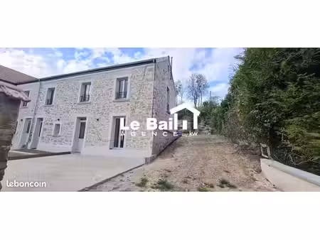 maison 4 pièces 85 m²